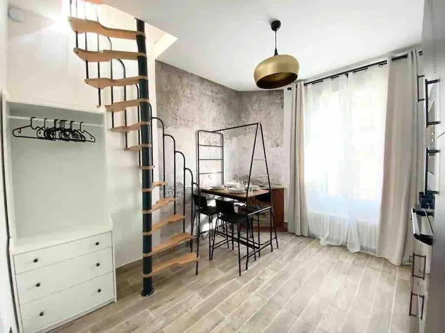 Apartment Appartement Esprit Industriel Gentilly