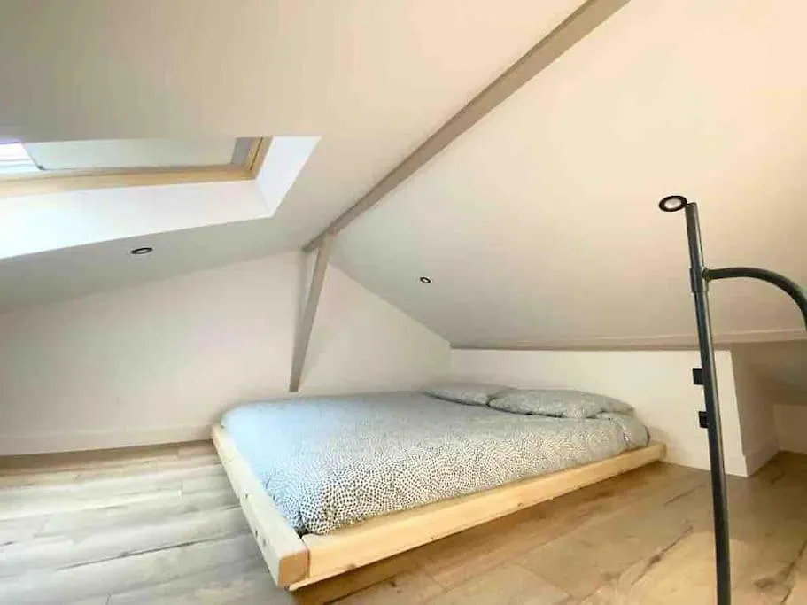 Appartement Esprit Industriel Gentilly 0*,  France
